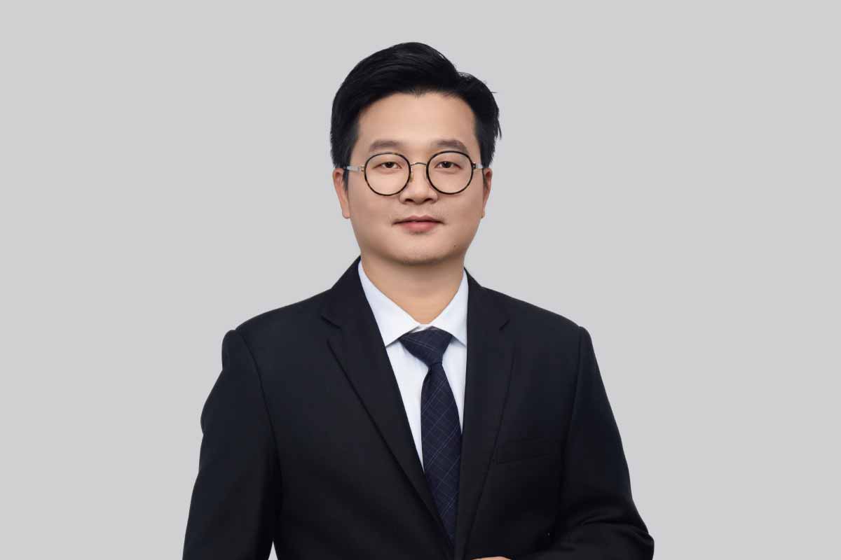 Solar Energy: Act Fast, Savings Slip Away In A Flash!