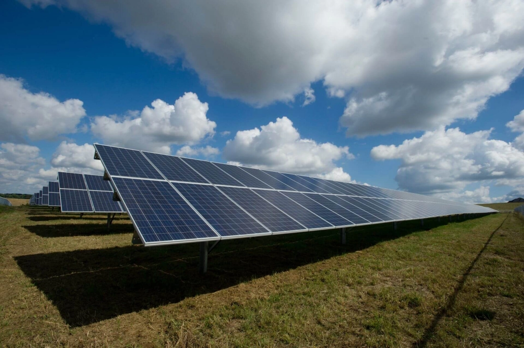 Mitigating the “Cloud Edge” Effect for Solar energy Inverters