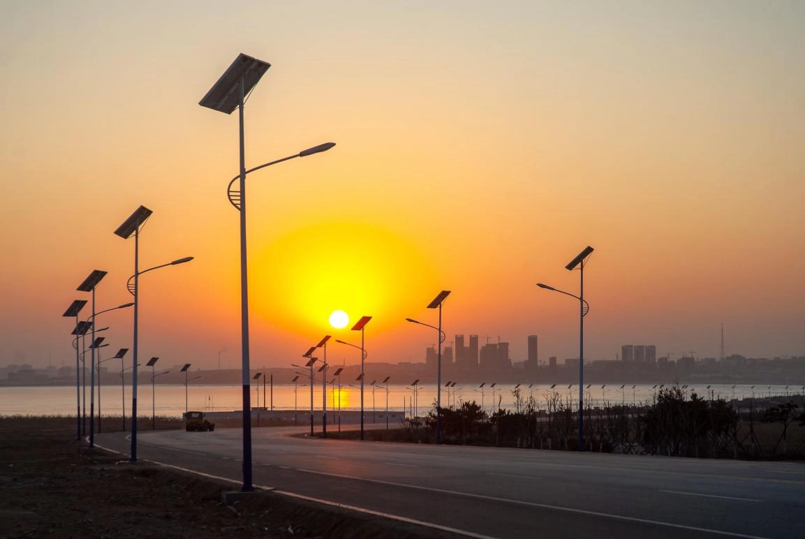 Energy Efficiency and Sustainability Benefits of Solar Street lights
