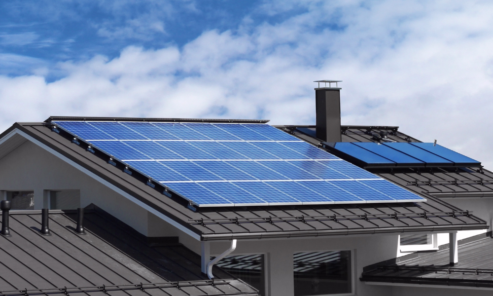 Advantages of Rooftop Solar Installation Systems and When to Choose Them