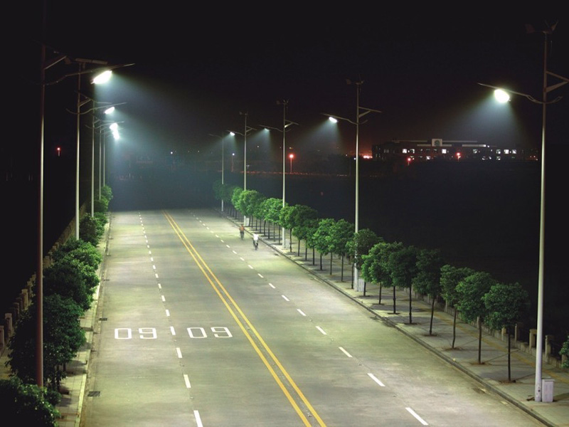 Daily Power Consumption and Charging Requirements Based on Lighting Duration